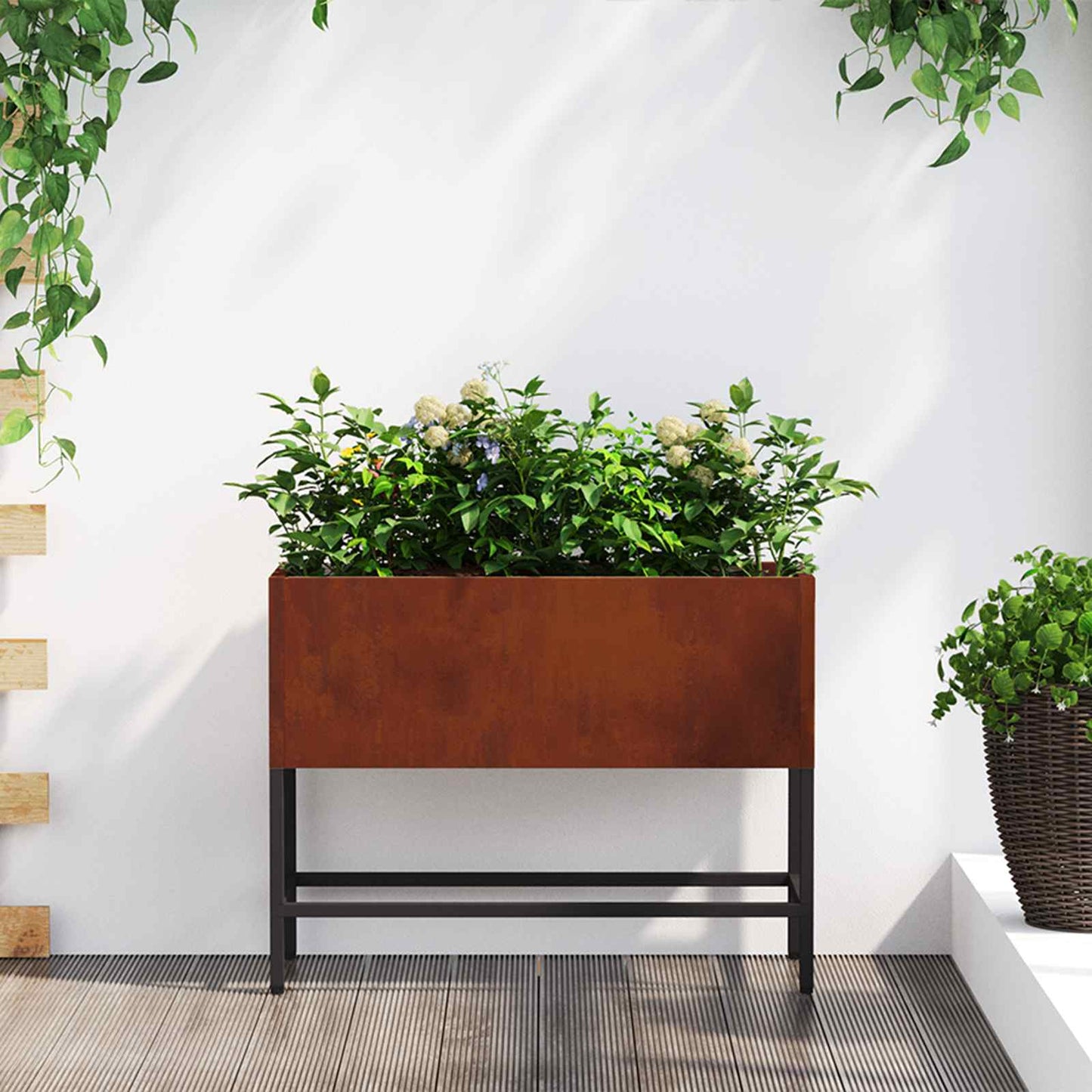 Hochbeet Gartenpflanzer Rostig