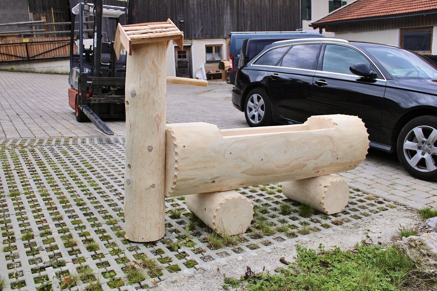 Holzbrunnen ,,Alpelhorn" Holztrog mit Säule stirnseiteitig | diverse Größen & Optionen