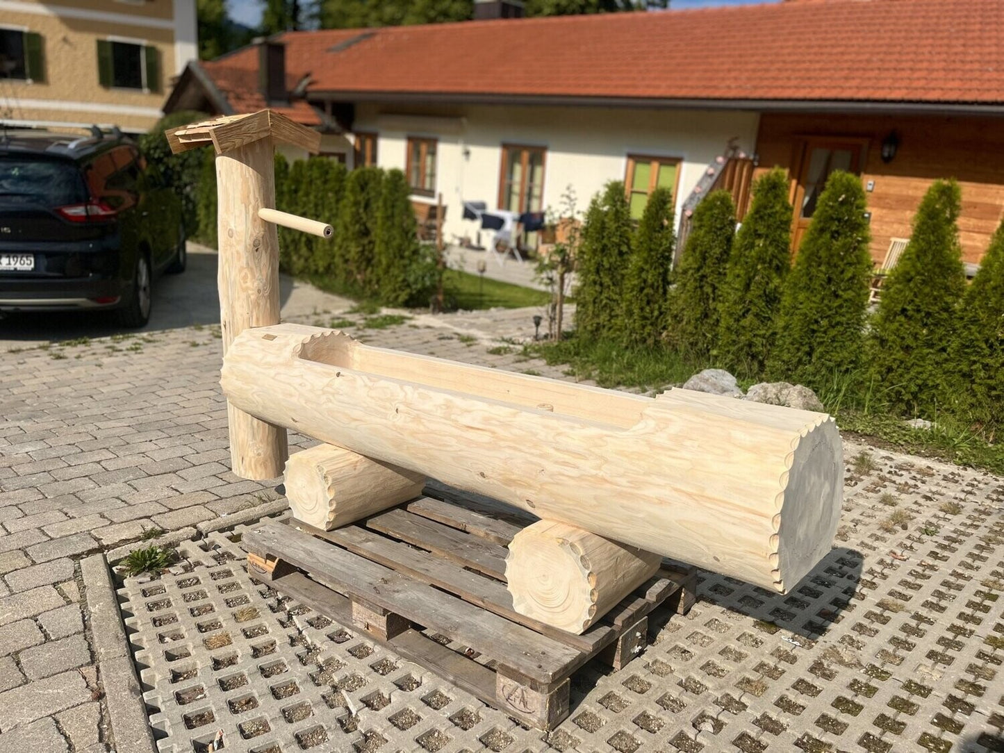 Holzbrunnen ,,Alpelhorn" Holztrog mit Säule stirnseiteitig | diverse Größen & Optionen