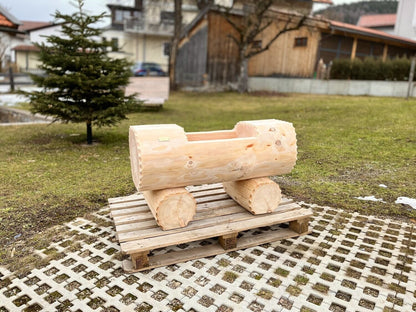 Holzbrunnen ,,Bodenschneid" Holztrog Lärche Seiten abgeflacht | diverse Größen & Lasur-Option