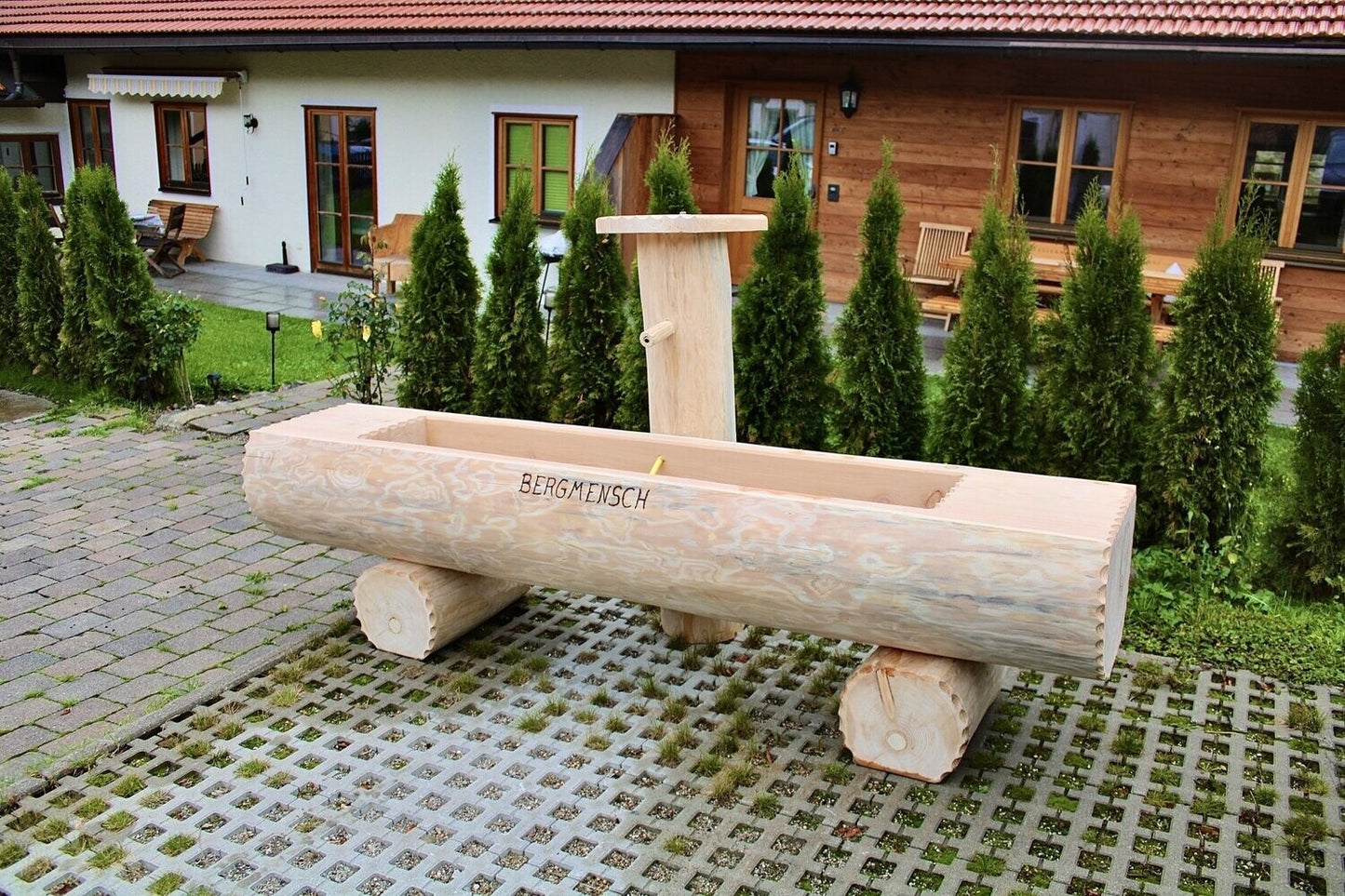 Holzbrunnen ,,Fellhorn" Lärche Holztrog flach | diverse Größen & Optionen