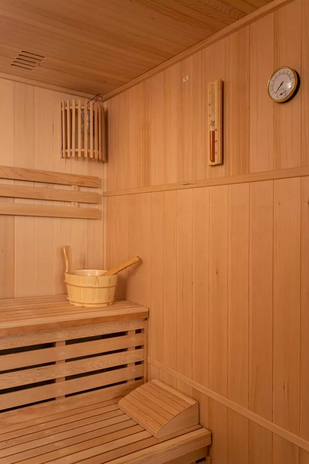 Finnische Sauna Alaska II (für bis zu vier Personen)