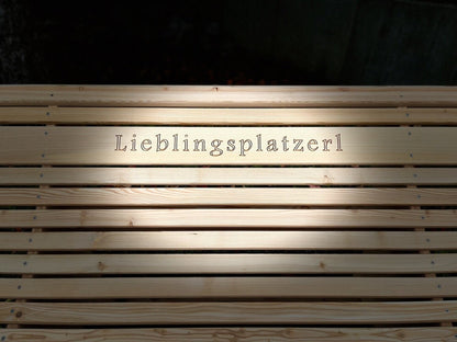 Gravurschild für Holztec-Leitner Liegen und Lattenbänke