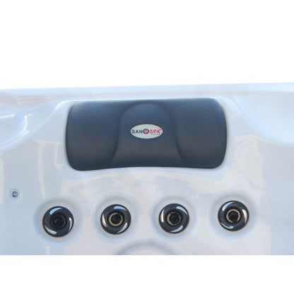 Sanotechnik OASIS OUTDOOR WHIRLPOOL white marble inkl. Abdeckung und Stiege 208x175x90 cm
