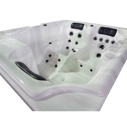 Sanotechnik OASIS OUTDOOR WHIRLPOOL white marble inkl. Abdeckung und Stiege 208x175x90 cm