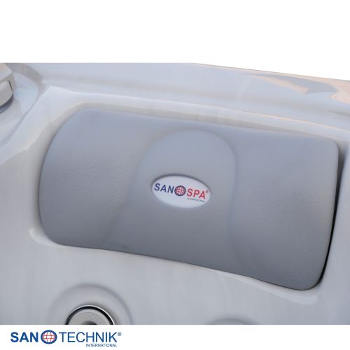 Sanotechnik OASIS MAXI OUTDOOR WHIRLPOOL white marble inkl. Abdeckung und Stiege 210x210x95 cm