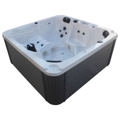 Sanotechnik PALMA OUTDOOR WHIRLPOOL white marble inkl. Abdeckung und Stiege 190x190x86 cm