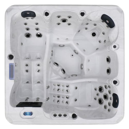 Sanotechnik HAWAI OUTDOOR WHIRLPOOL white marble inkl. Abdeckung und Stiege 220x220x95 cm