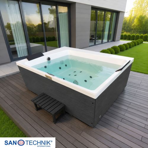 Sanotechnik KORFU OUTDOOR WHIRLPOOL white inkl. Abdeckung und Stiege 190x140x70 cm