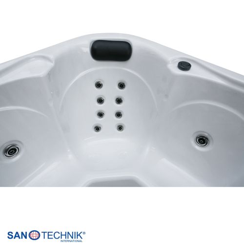 Sanotechnik TIROL OUTDOOR WHIRLPOOL white marble inkl. Abdeckung und Stiege 210x210x80 cm