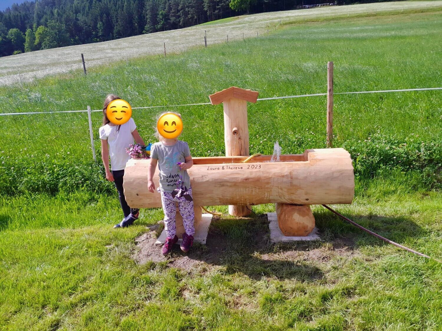 Holzbrunnen ,,Schliersberg" Holztrog Ränder abgeflacht aus Tannenholz | diverse Größen & Optionen