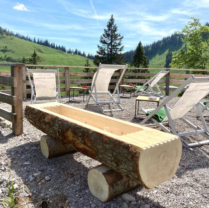 Holzbrunnen ,,Wendelstein'' Wassertrog aus Tannenholz mit Rinde | diverse Größen & Lasur-Option