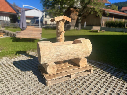 Holzbrunnen ,,Wilder Kaiser" Holztrog aus Tannenholz mit Struktur | diverse Größen & Optionen