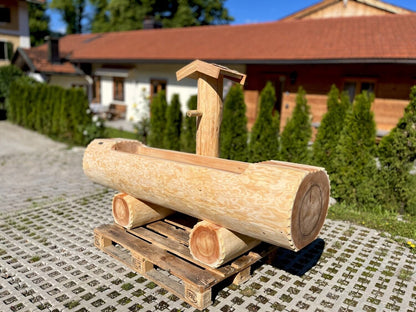 Holzbrunnen ,,Zugspitze" Baumstammbrunnen aus Lärchenholz | diverse Größen & Optionen