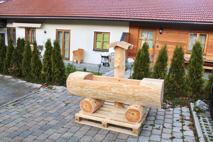 Holzbrunnen ,,Zugspitze" Baumstammbrunnen aus Lärchenholz | diverse Größen & Optionen