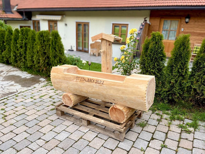 Holzbrunnen ,,Zugspitze" Baumstammbrunnen aus Lärchenholz | diverse Größen & Optionen