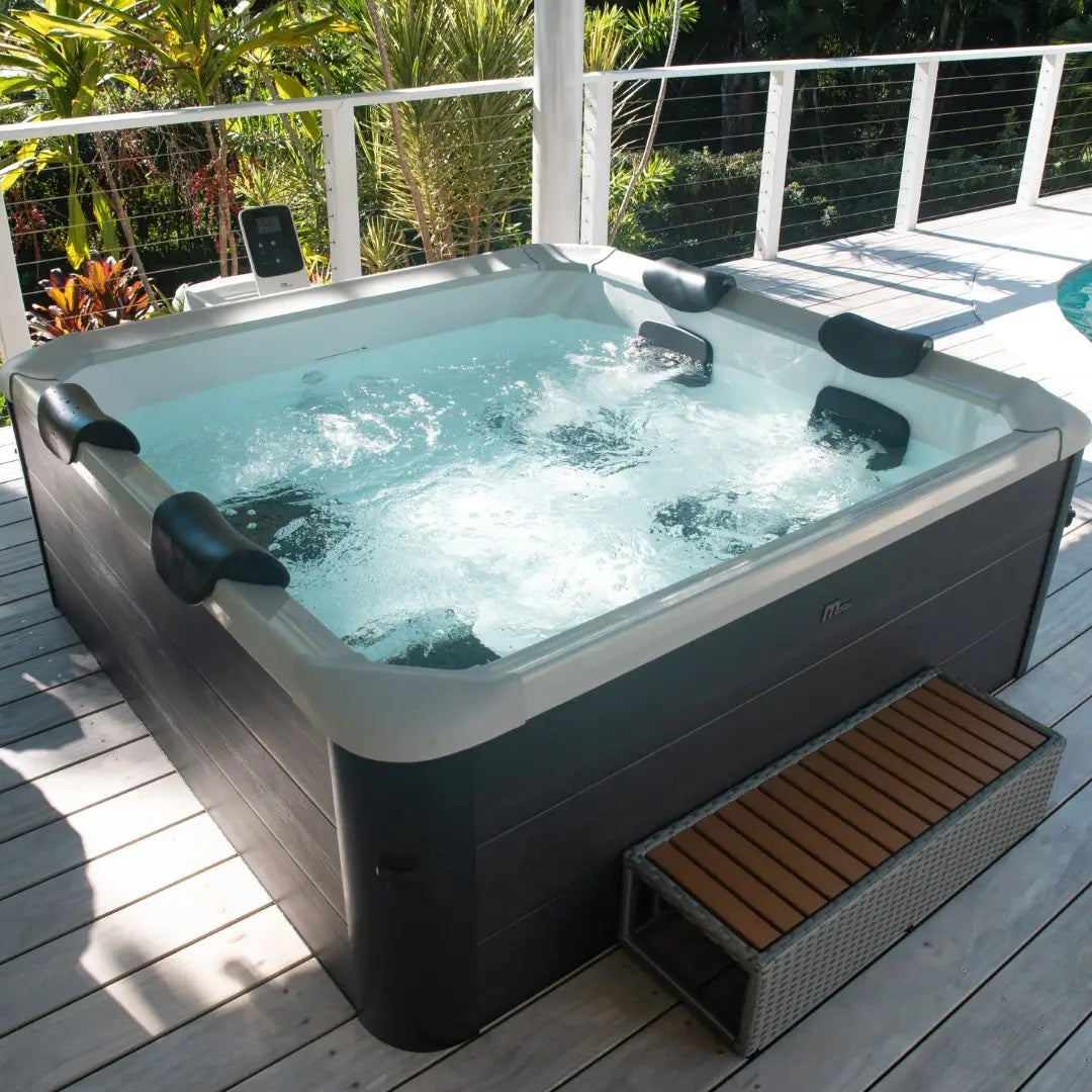 MSpa Whirlpool Oslo Swim Spa App 160x160x65cm F-OS063W Neues Modell