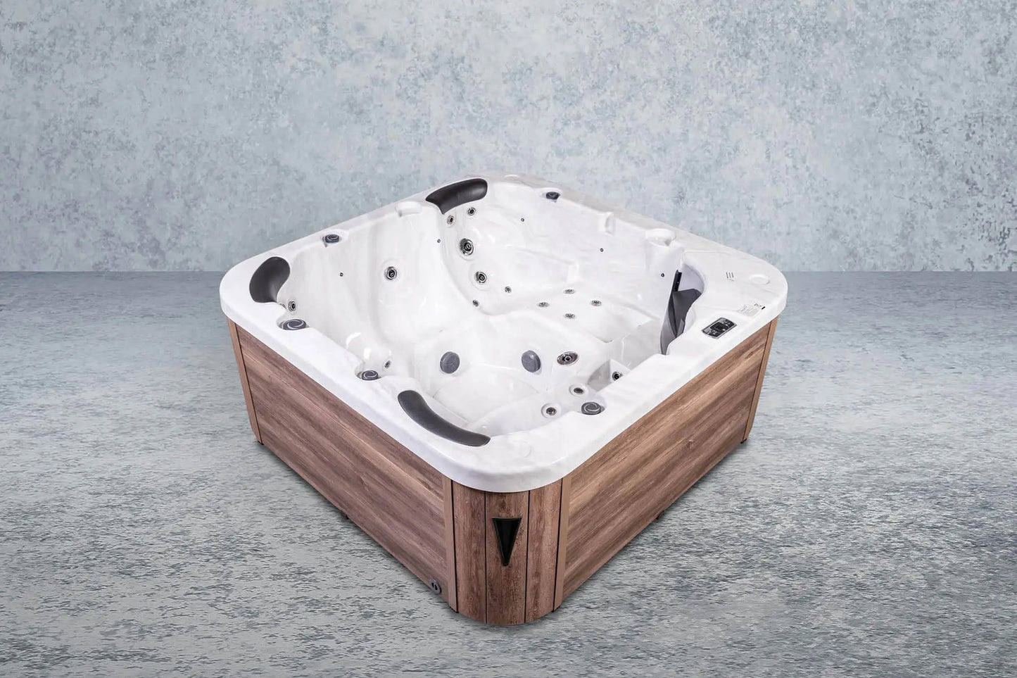 American Outdoor-Whirlpool Torina Swim Spa Sterling Silver / Brown 215x215cm
