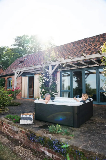 MSpa Whirlpool Oslo Swim Spa App 160x160x65cm F-OS063W Neues Modell