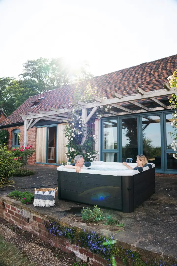 MSpa Oslo Plus Whirlpool aufblasbar 180x180x65 cm F-OS063WP