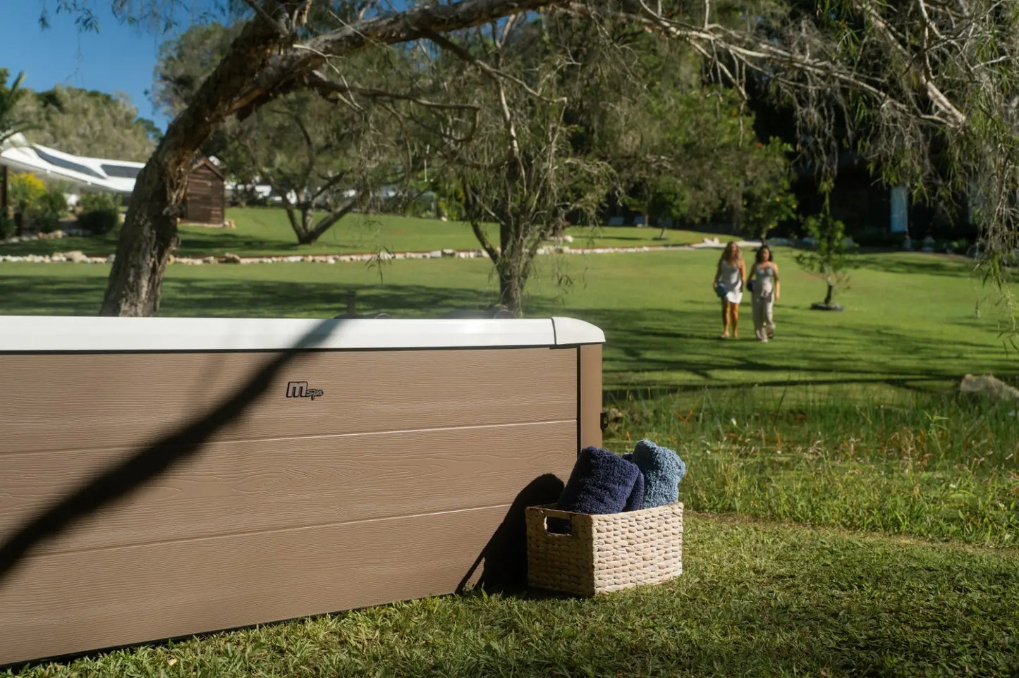 MSpa Whirlpool Oslo Amber Aero Plus 180x180x65cm F-AM063WAP